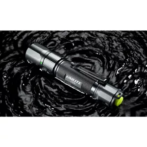 Lámpa F-2700 lumen teljesítményű zseblámpa